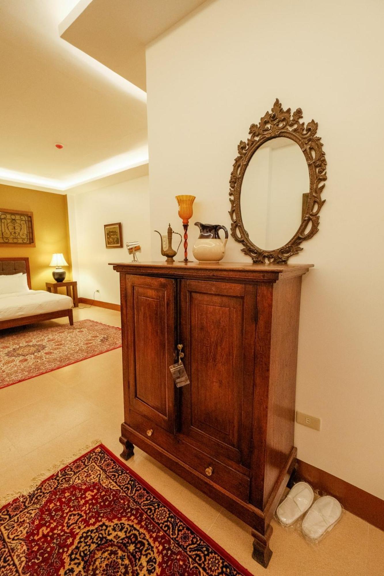Отель Residencia Orlina Dumaguete City Экстерьер фото